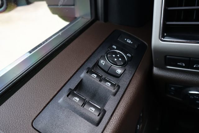 Used 2022 Ford F250 King Ranch w/ King Ranch Ultimate Package AWD/4WD image 20