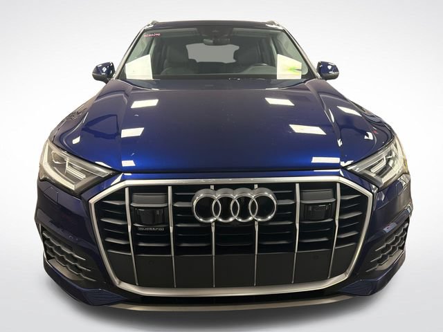 Used 2022 Audi Q7 3.0T Premium Plus w/ Premium Plus Package AWD/4WD image 8