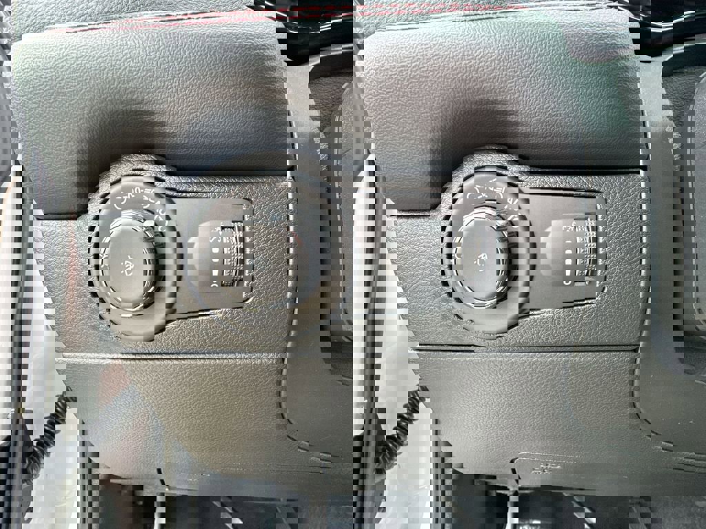 Used 2023 Dodge Durango R/T image 18