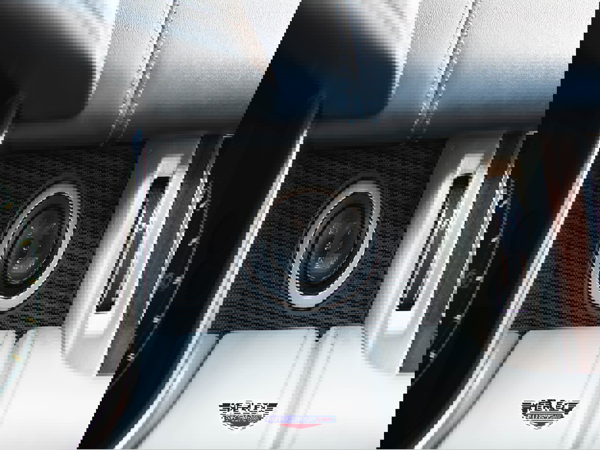 Used 2016 Land Rover Range Rover Holland & Holland image 35