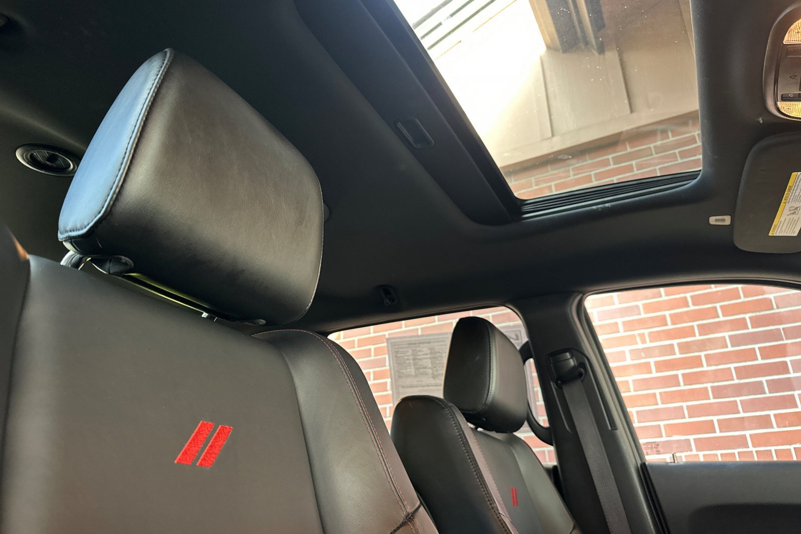 Used 2025 Dodge Durango GT AWD/4WD image 18