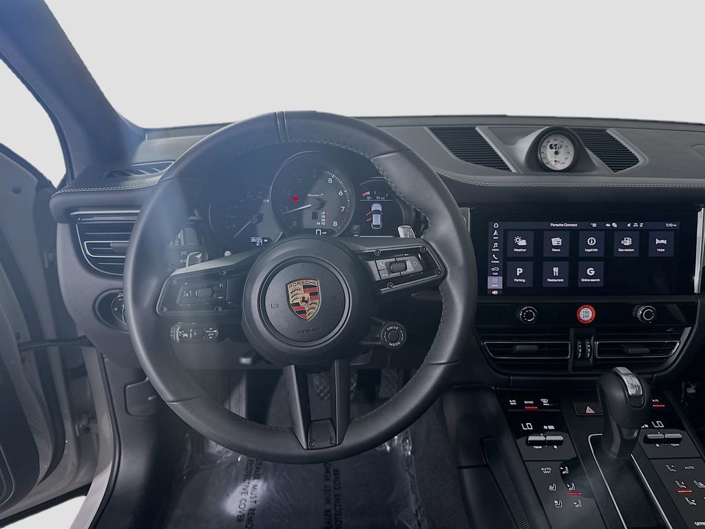 New 2026 Porsche Macan Turbo AWD/4WD image 25