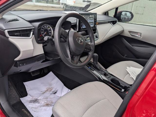 Used 2021 Toyota Corolla LE image 13