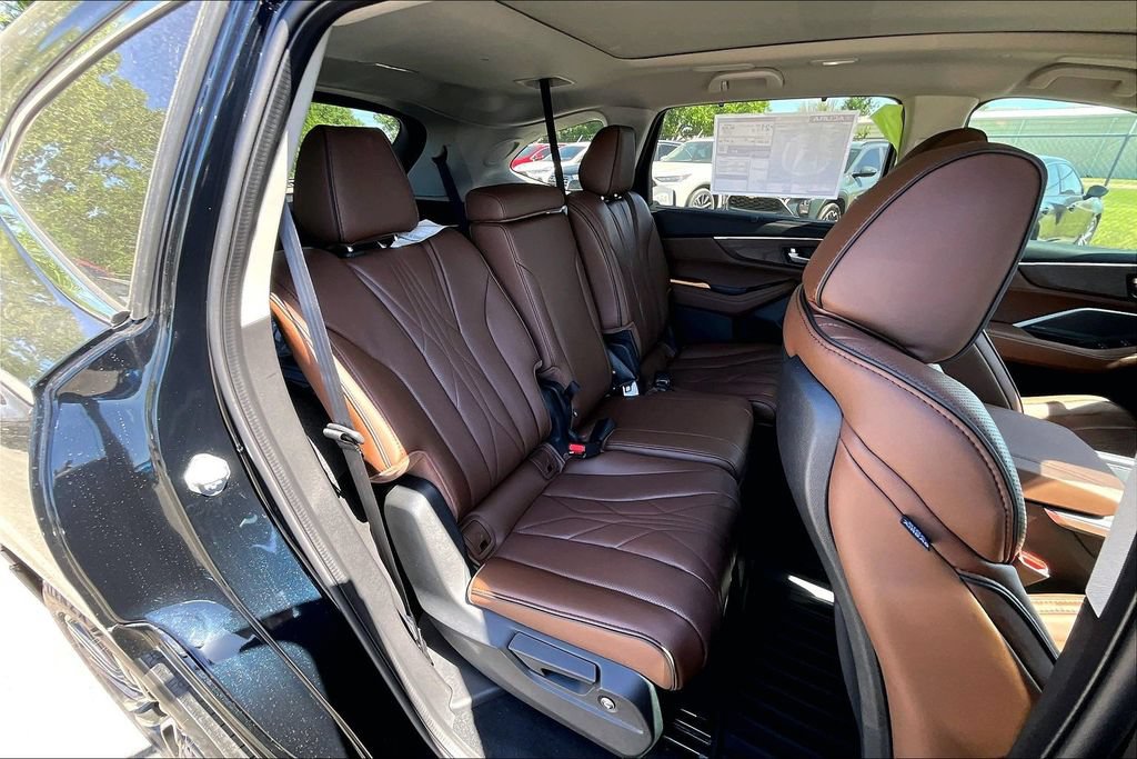 New 2026 Acura MDX w/ Advance Package AWD/4WD image 9