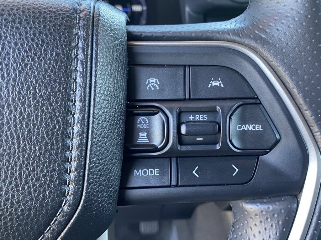 Certified 2026 Toyota 4Runner TRD Off-Road AWD/4WD image 27