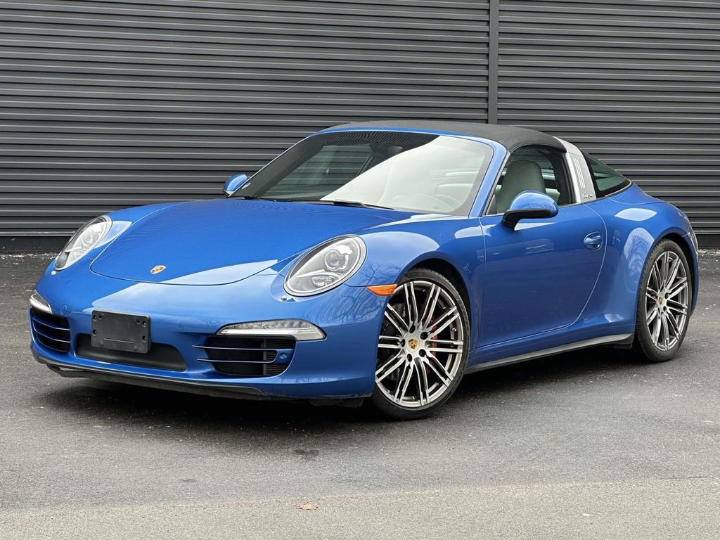 Used 2015 Porsche 911 Targa 4S image 1