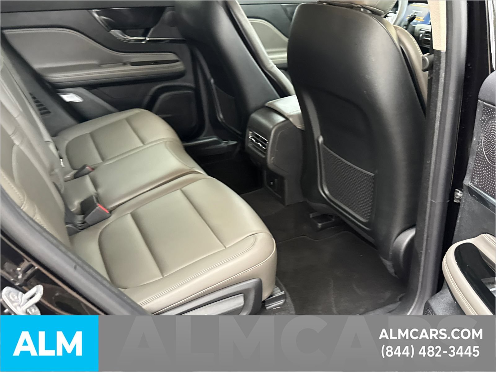 Used 2024 Lincoln Corsair AWD image 17