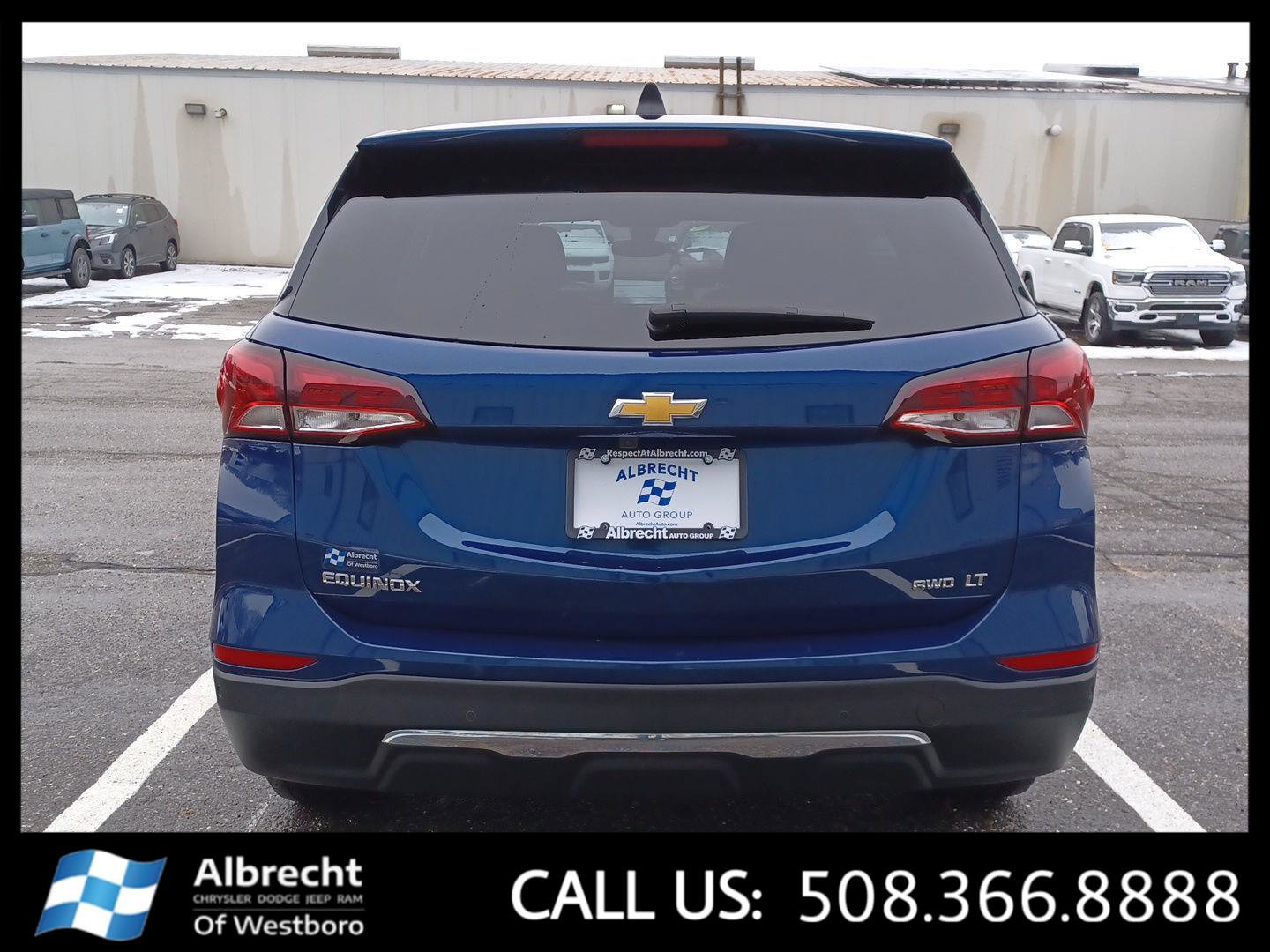 Used 2023 Chevrolet Equinox LT image 4