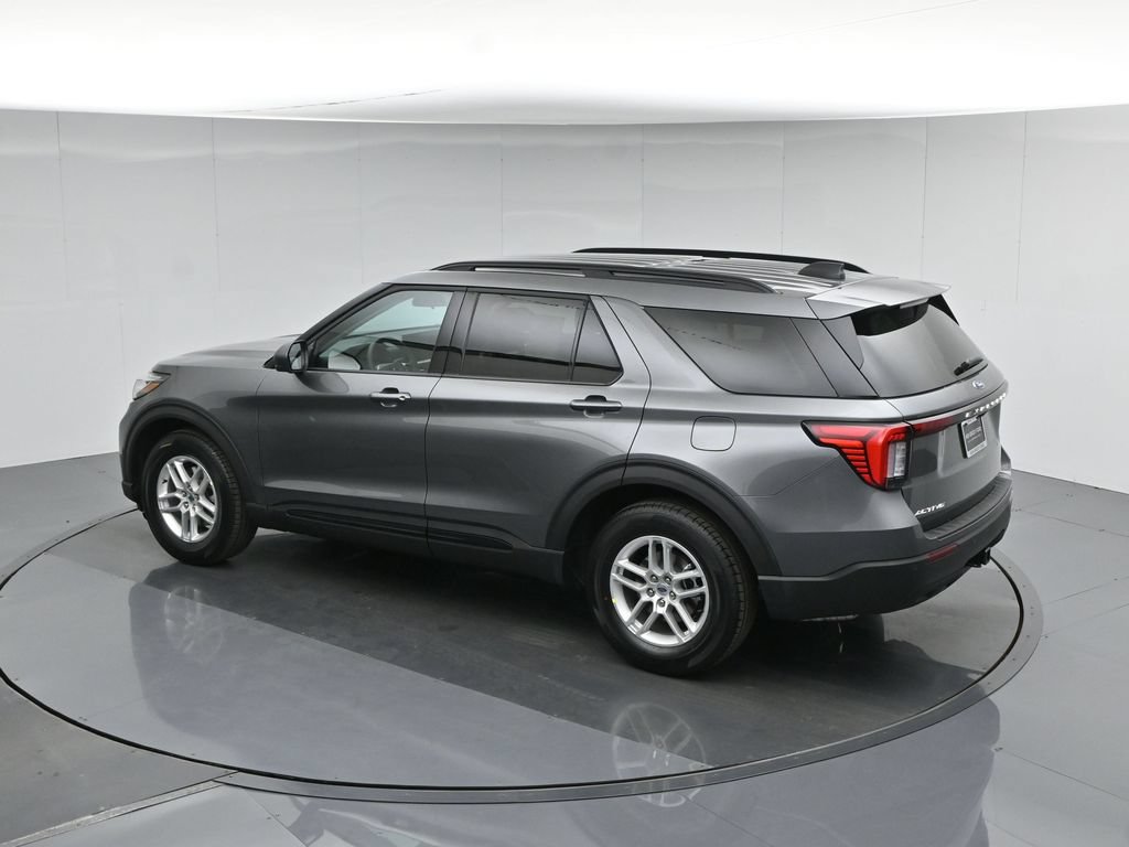 New 2026 Ford Explorer Active RWD image 41