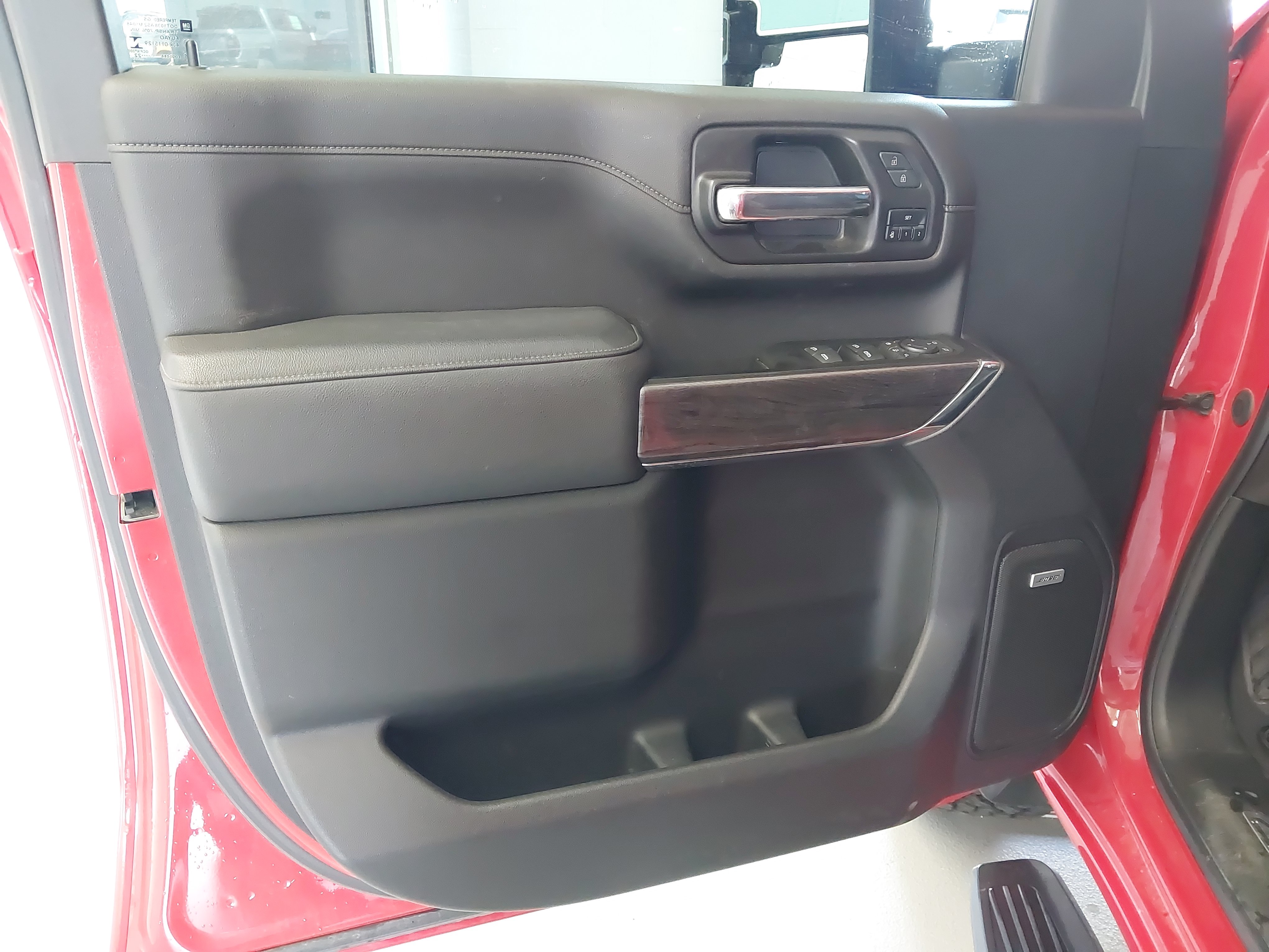 Used 2022 Chevrolet Silverado 2500 LTZ w/ LTZ Premium Package AWD/4WD image 25