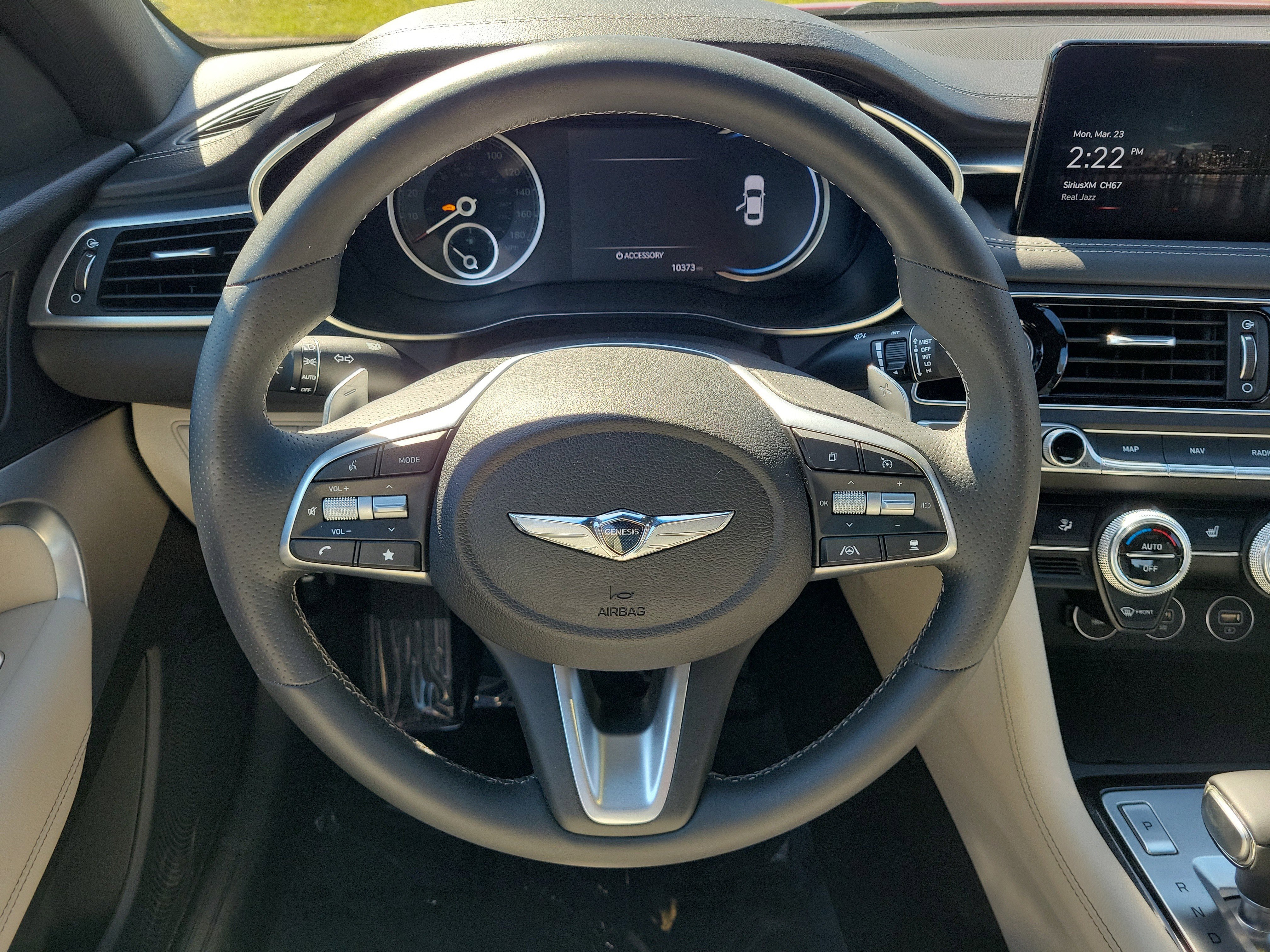 Used 2023 Genesis G70 2.0T RWD image 18