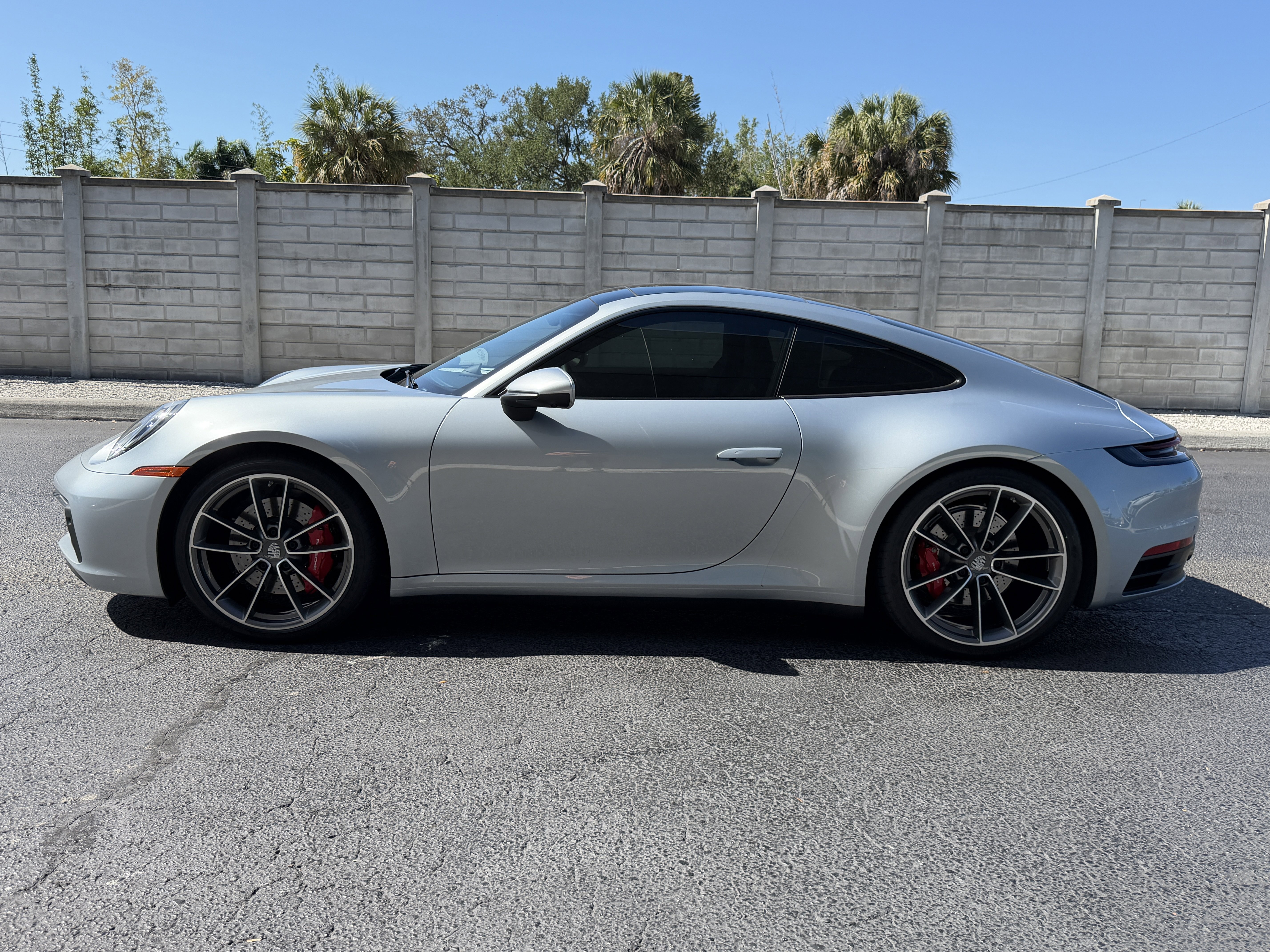 Certified 2020 Porsche 911 Carrera S RWD image 2