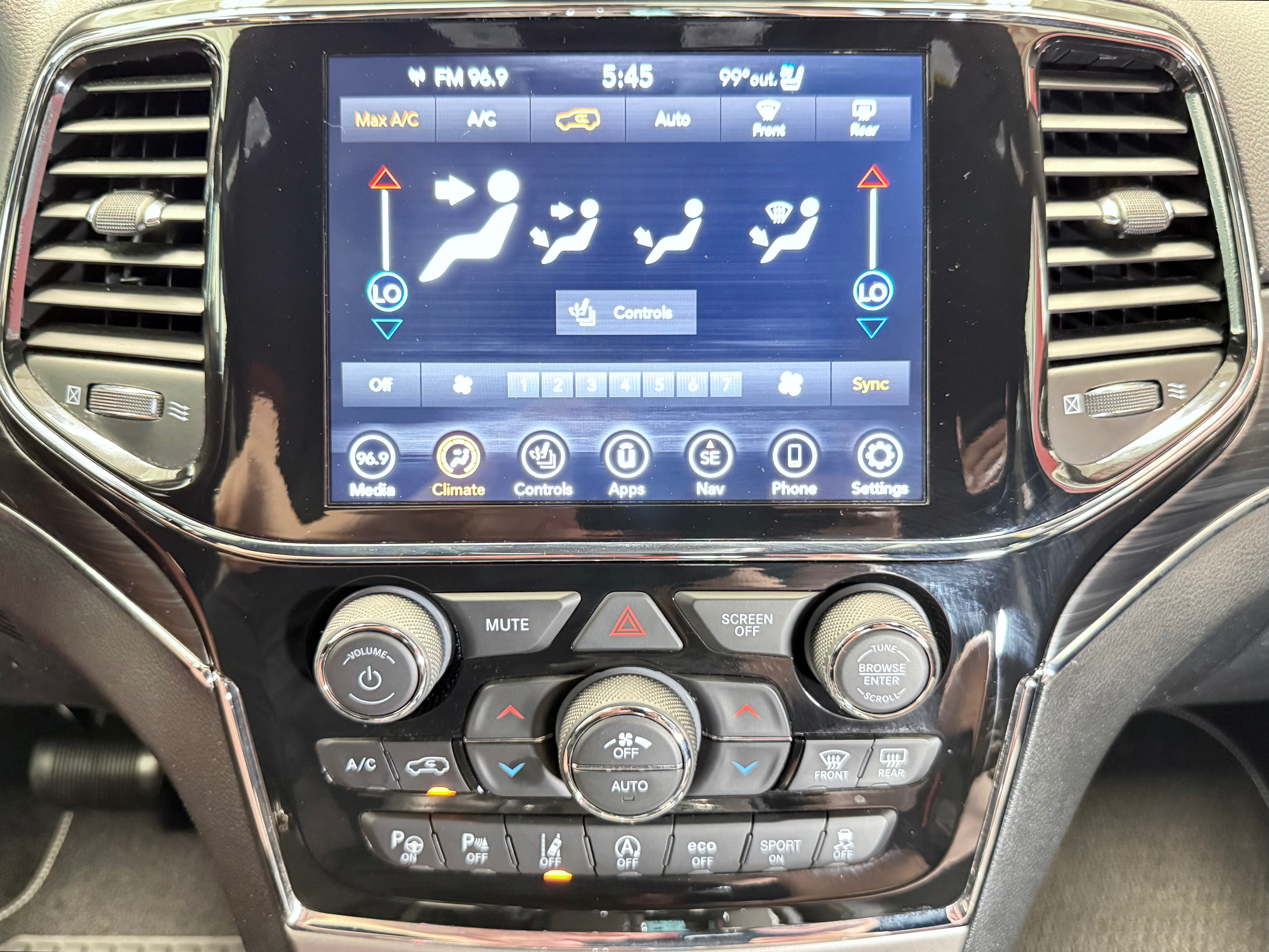 Used 2021 Jeep Grand Cherokee Limited w/ Quick Order Package 28K 80th AWD/4WD image 29