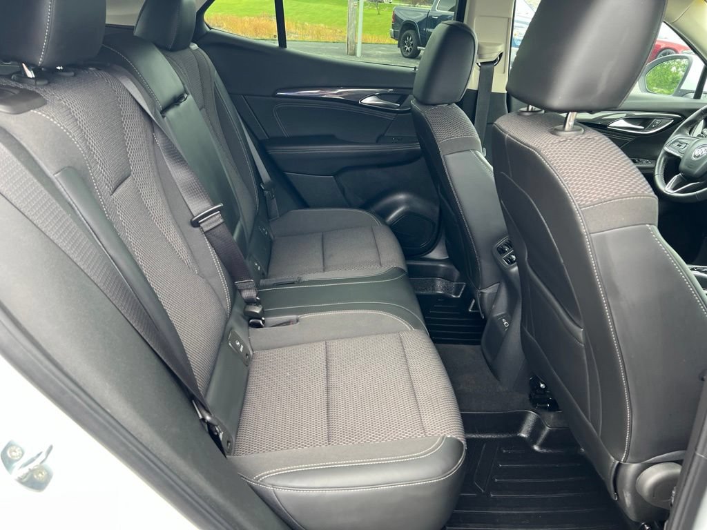 Used 2023 Buick Envision Preferred AWD/4WD image 28