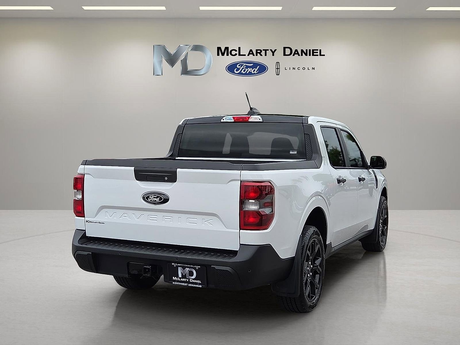 Used 2025 Ford Maverick XLT w/ Equipment Group 301A AWD/4WD image 5