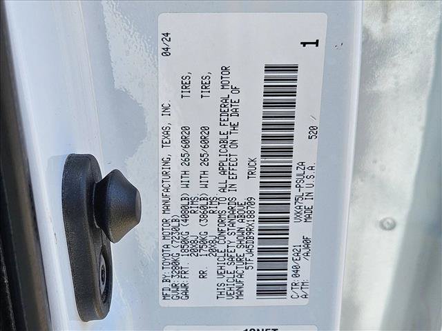 Used 2024 Toyota Tundra Limited AWD/4WD image 29