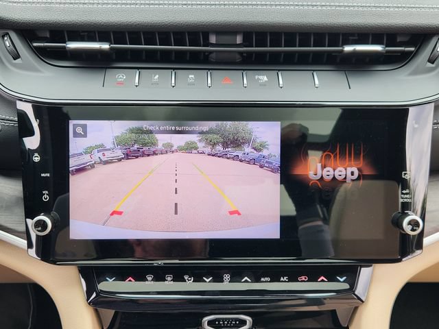 New 2026 Jeep Grand Cherokee L Limited w/ Limited Altitude Package AWD/4WD image 13