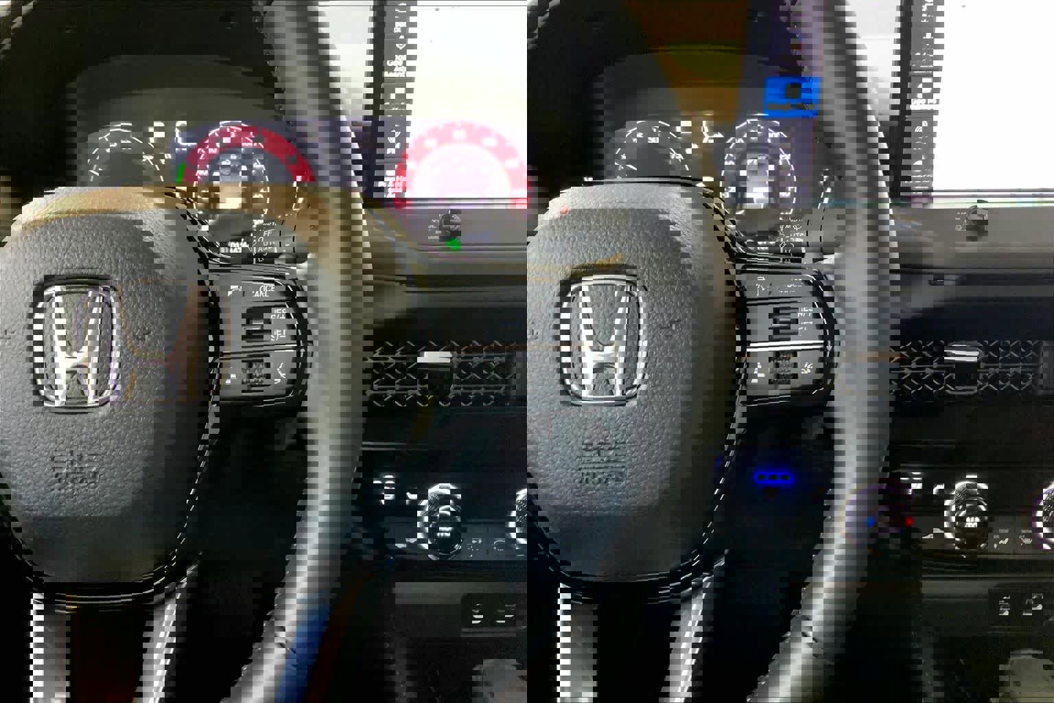 Used 2023 Honda Accord Touring image 24