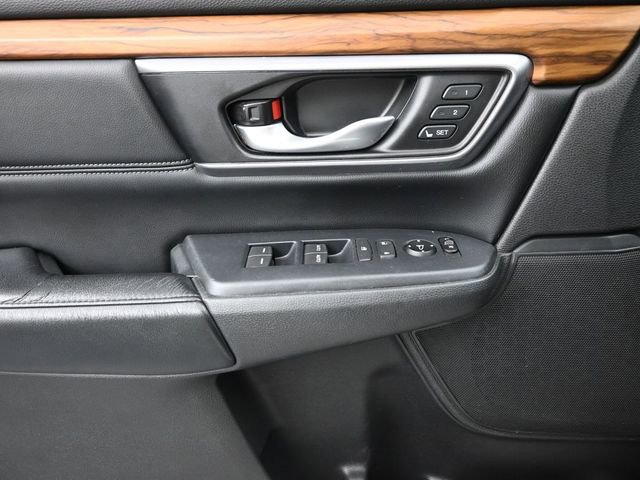 Used 2017 Honda CR-V Touring image 25