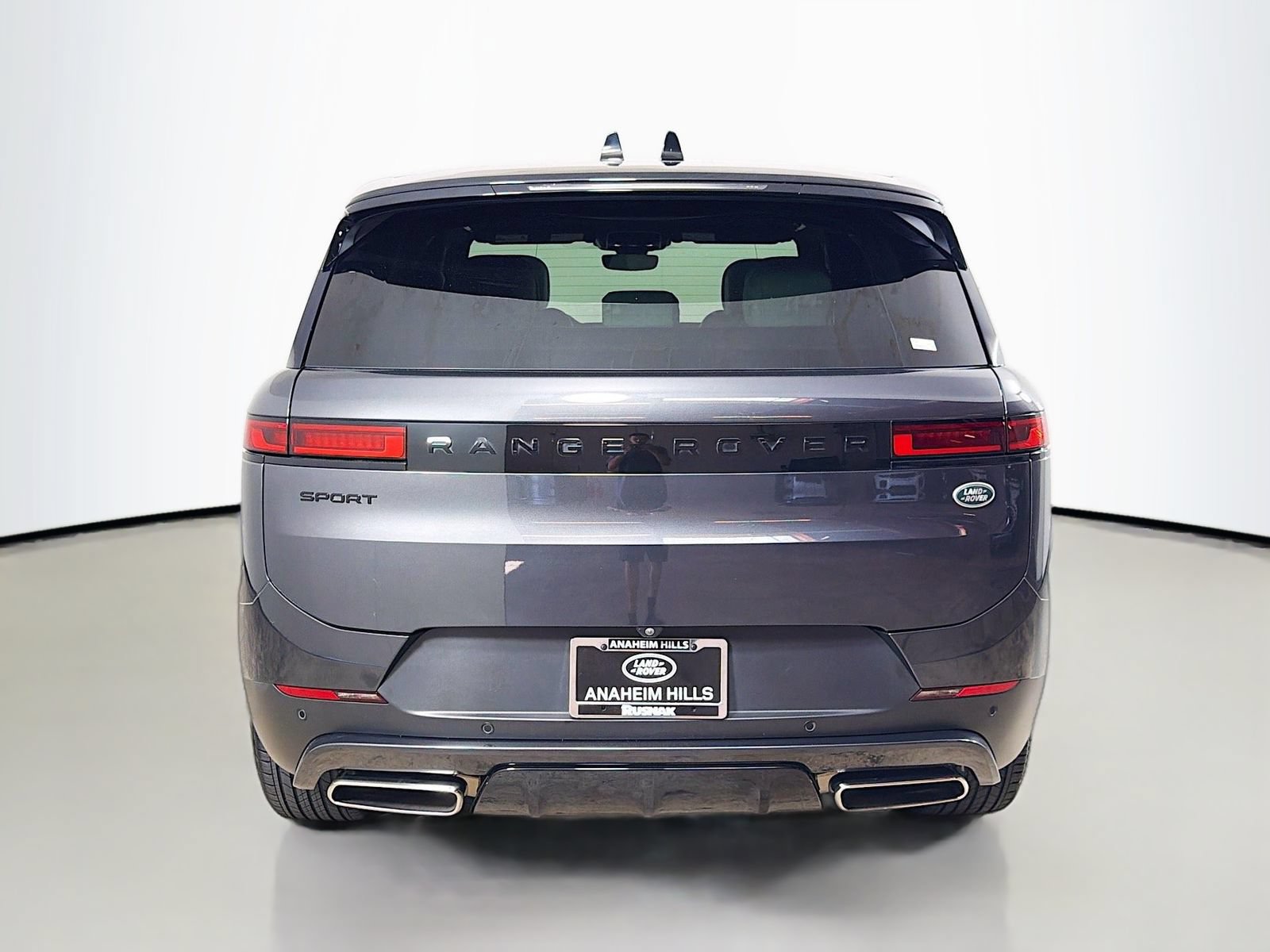 Certified 2023 Land Rover Range Rover Sport SE AWD/4WD image 4