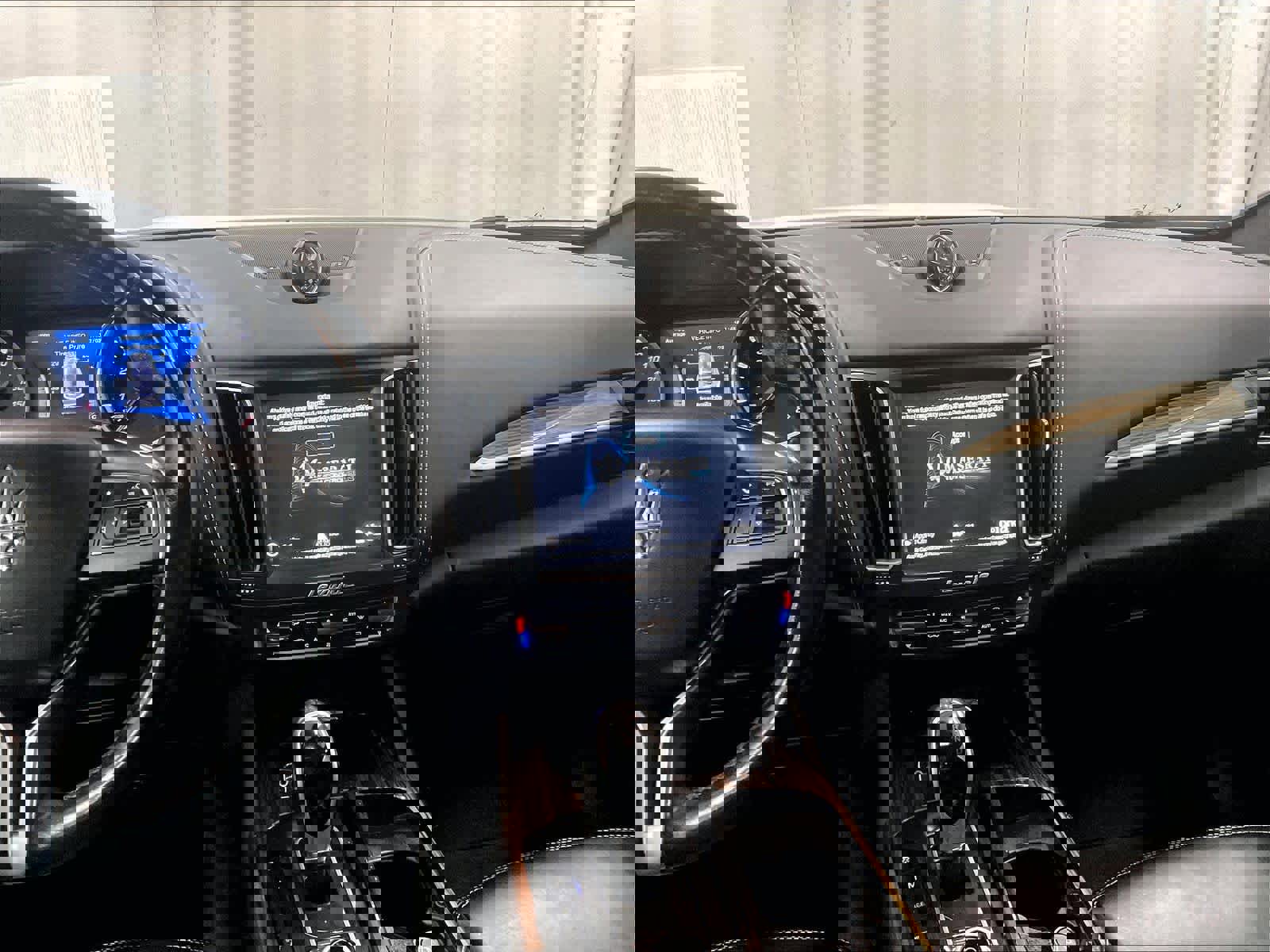 Used 2018 Maserati Levante GranLusso image 18