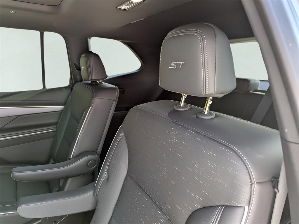 New 2025 Buick Enclave Sport Touring w/ Super Cruise Package image 15