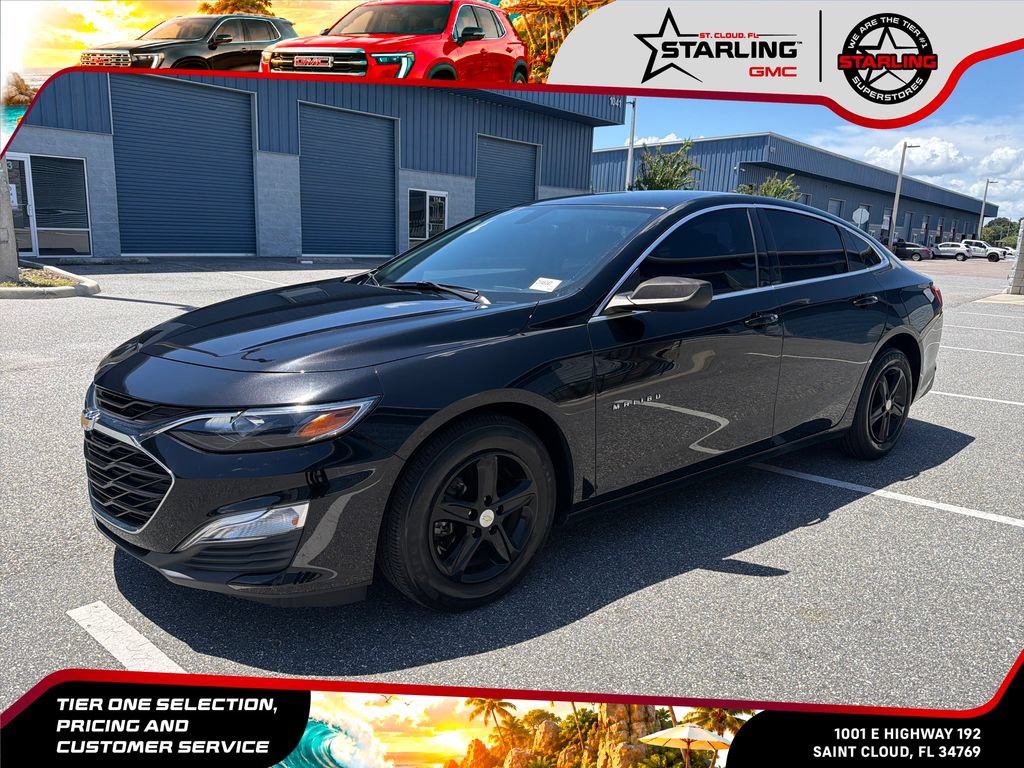 Used 2022 Chevrolet Malibu LS FWD image 1
