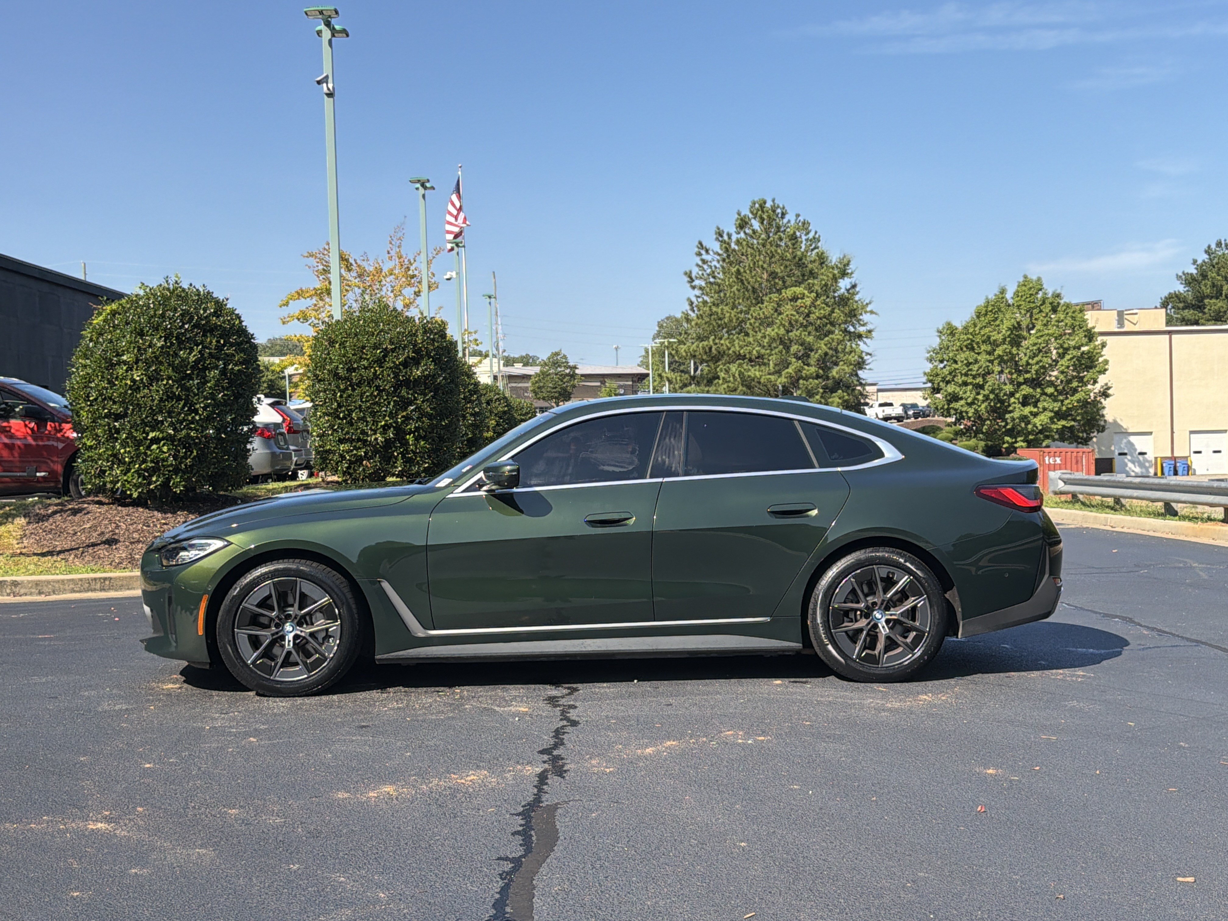 Used 2023 BMW i4 eDrive40 w/ Premium Package RWD image 49