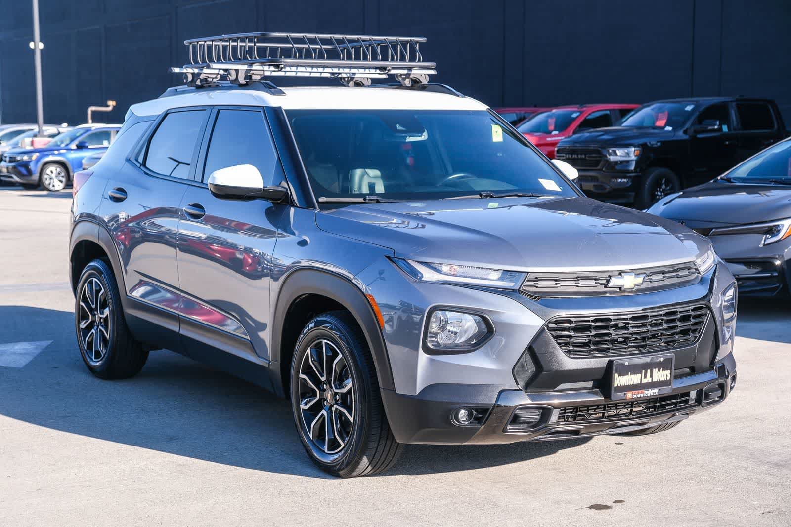 Used 2021 Chevrolet TrailBlazer ACTIV w/ Convenience Package FWD image 3