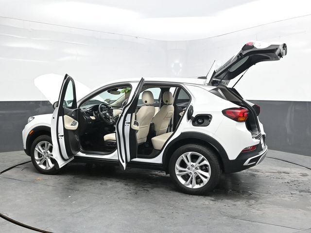 Used 2023 Buick Encore GX Preferred w/ Cold Weather Comfort Package AWD/4WD image 36