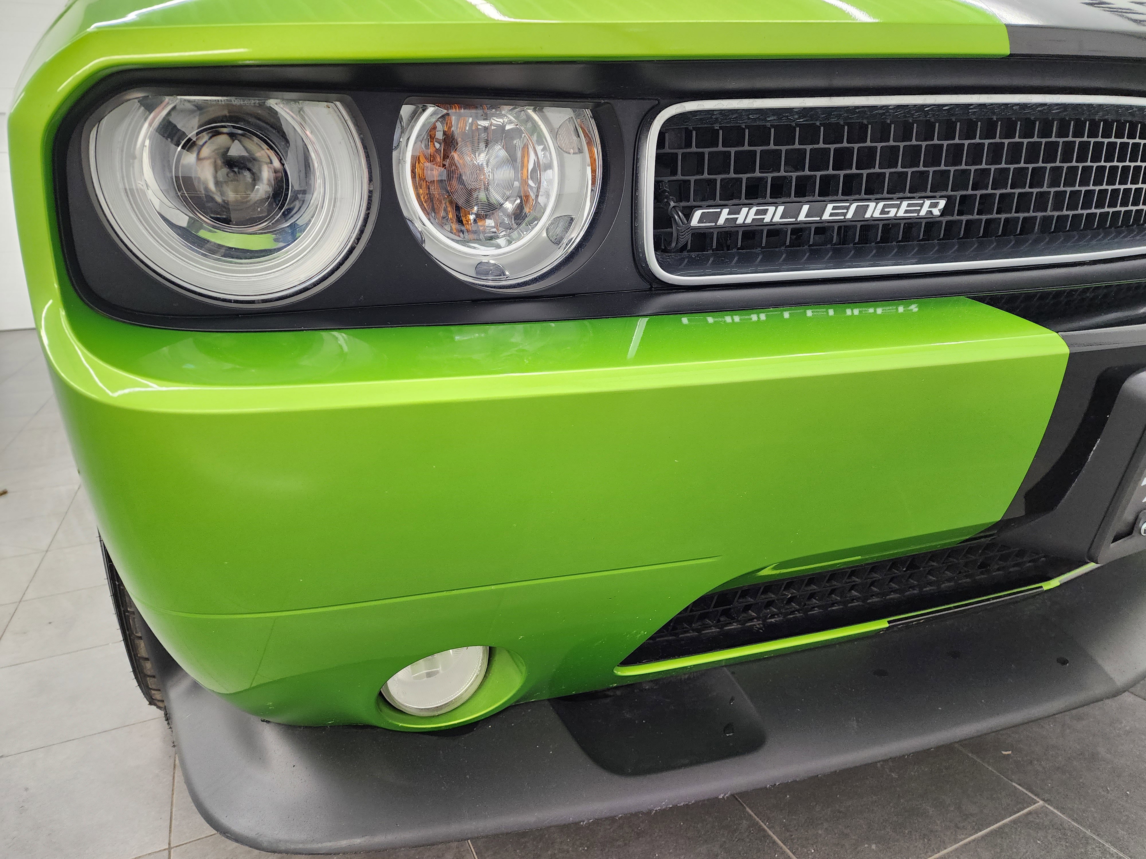 Used 2011 Dodge Challenger SRT8 w/ Green w/Envy Group image 72