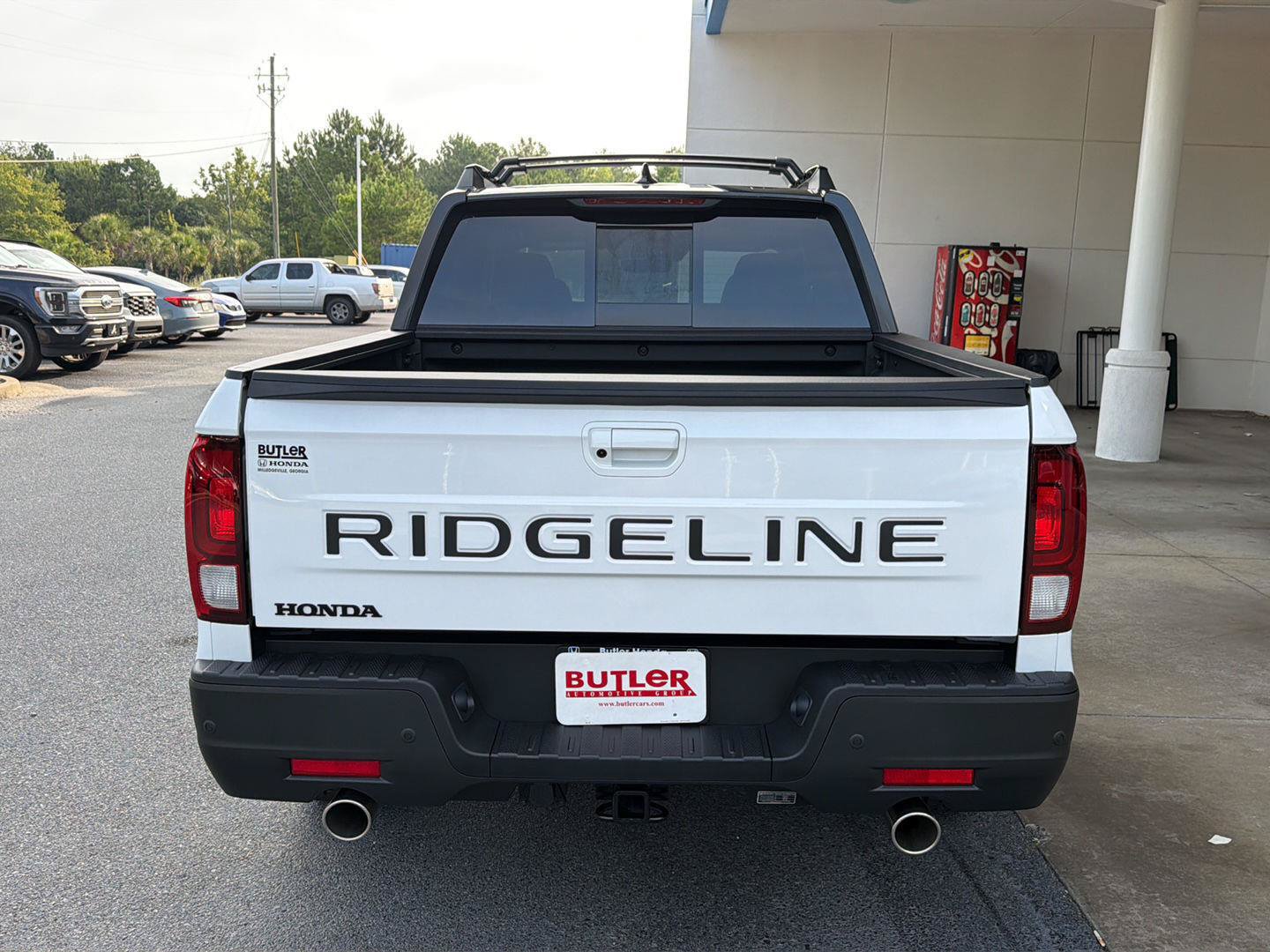 New 2026 Honda Ridgeline Black Edition image 5
