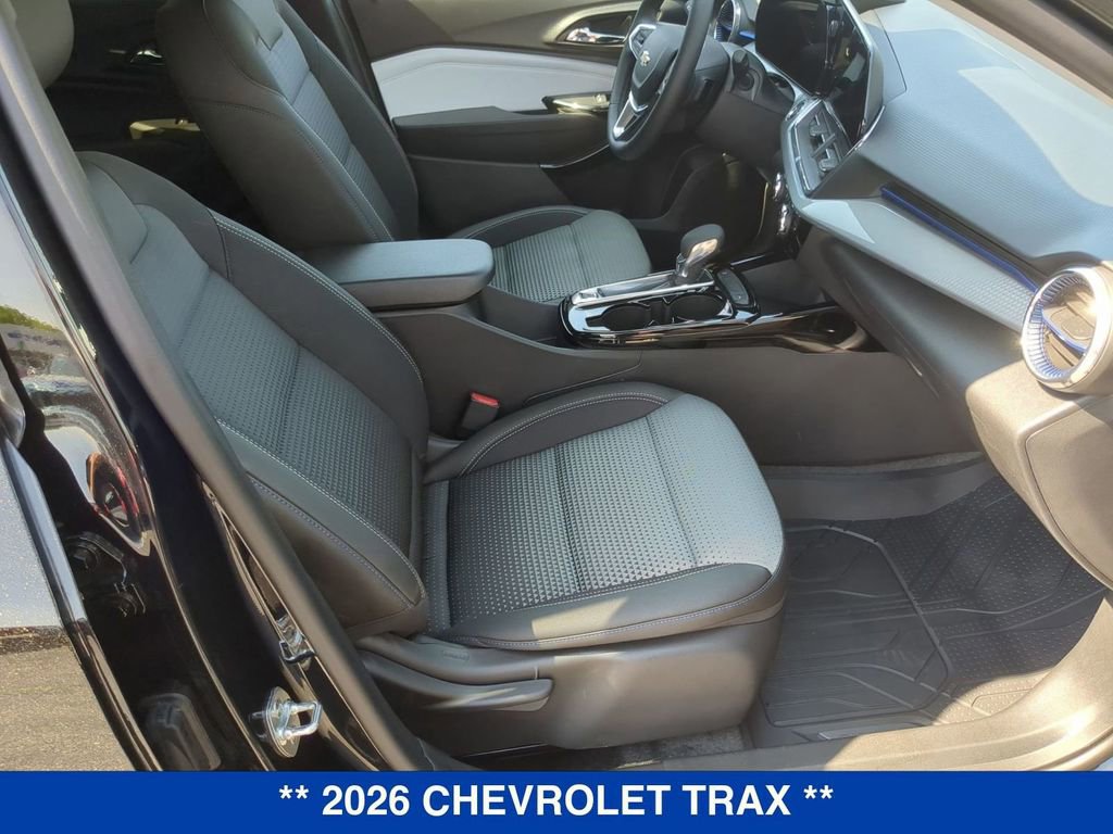 New 2026 Chevrolet Trax LT w/ Driver Confidence Package FWD image 20