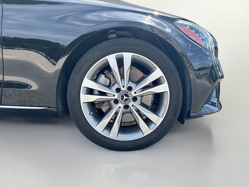 Used 2020 Mercedes-Benz C 300 Sedan image 10