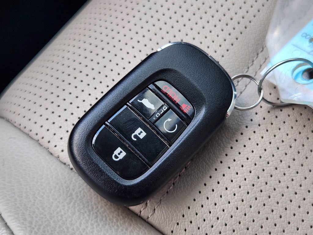 Used 2023 Honda CR-V EX-L image 30