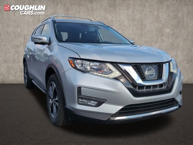 Used 2017 Nissan Rogue SL image 1