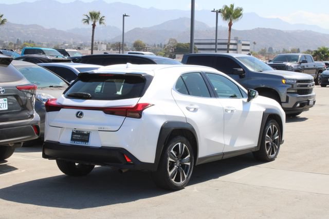 Used 2019 Lexus UX 200 FWD image 21