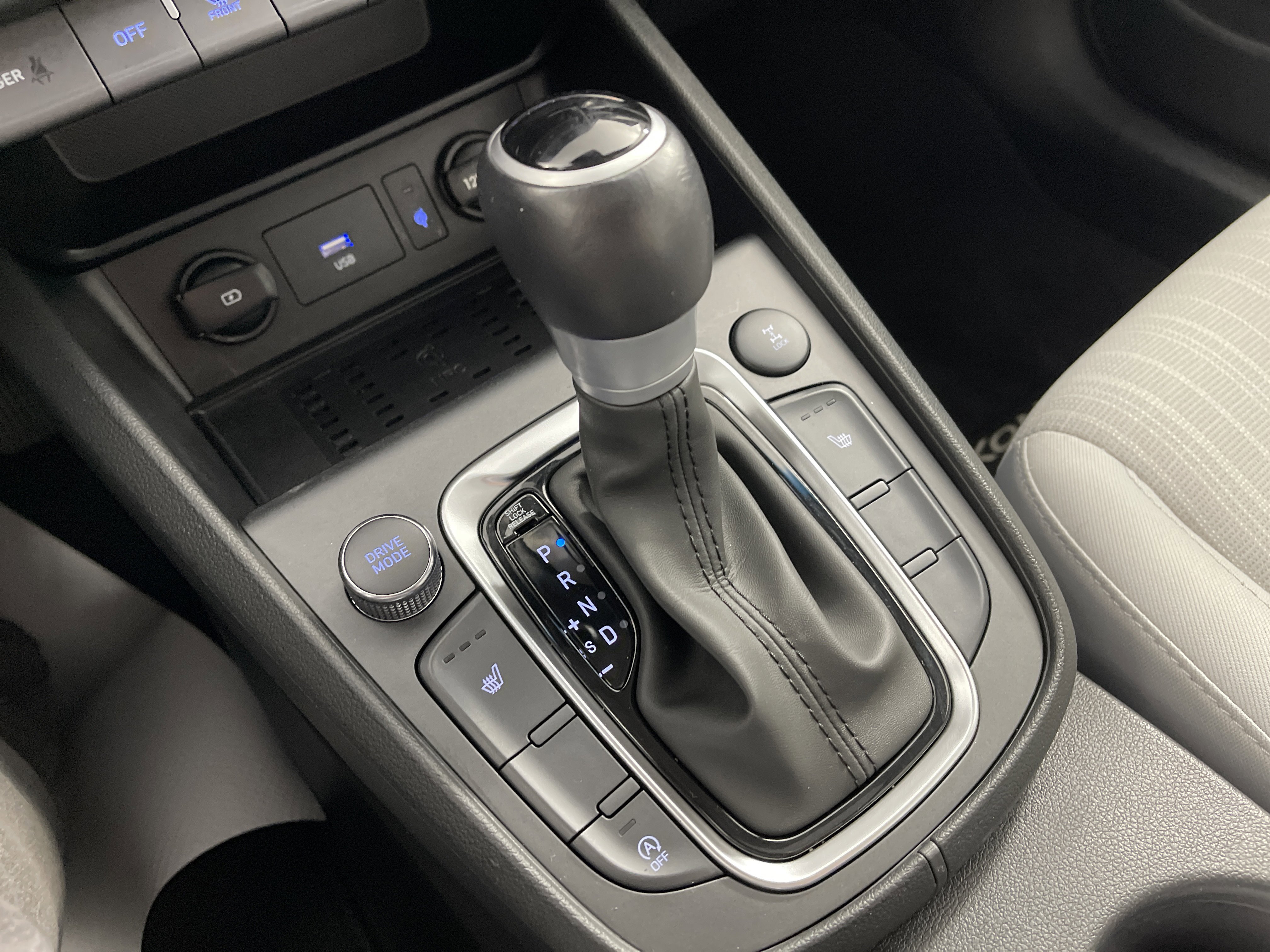 Used 2023 Hyundai Kona SEL w/ Convenience Package image 25