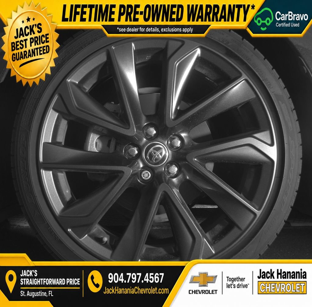 Used 2024 Toyota Corolla SE FWD image 24