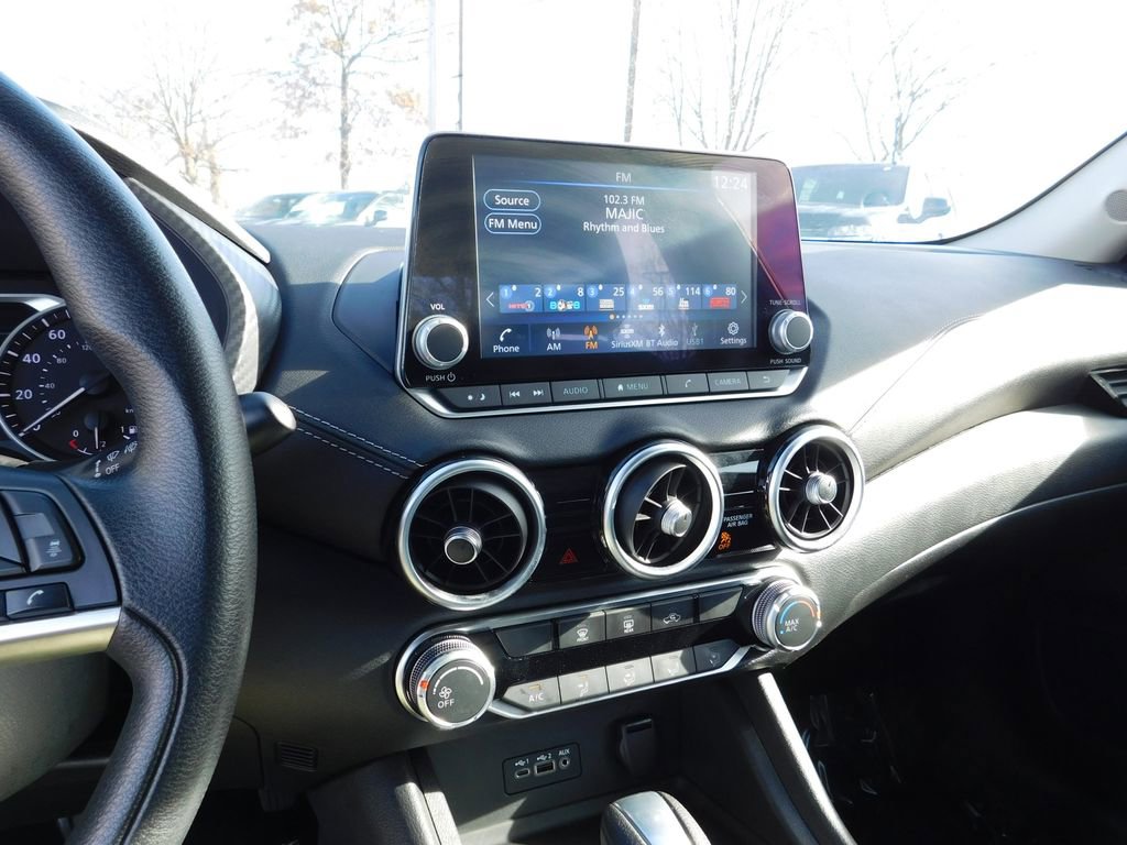 Used 2023 Nissan Sentra SV image 14