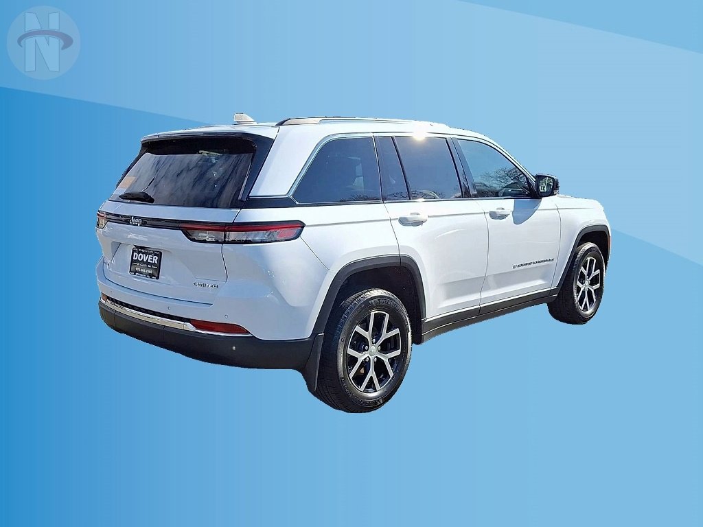 Certified 2024 Jeep Grand Cherokee Limited image 8