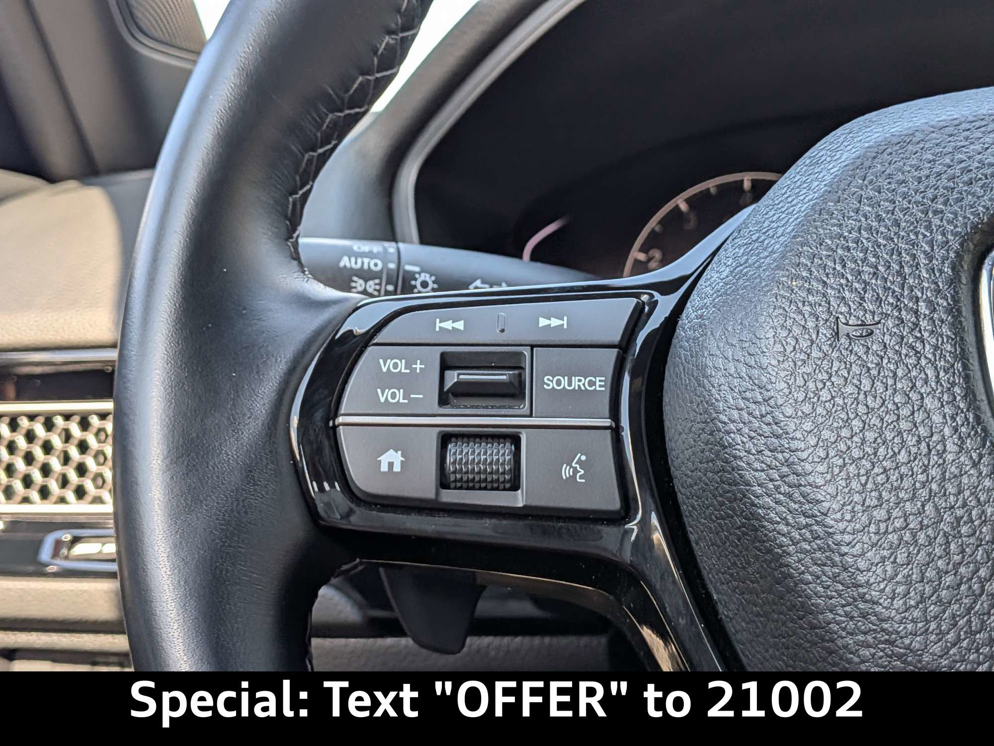 Used 2023 Honda Civic Sport image 28