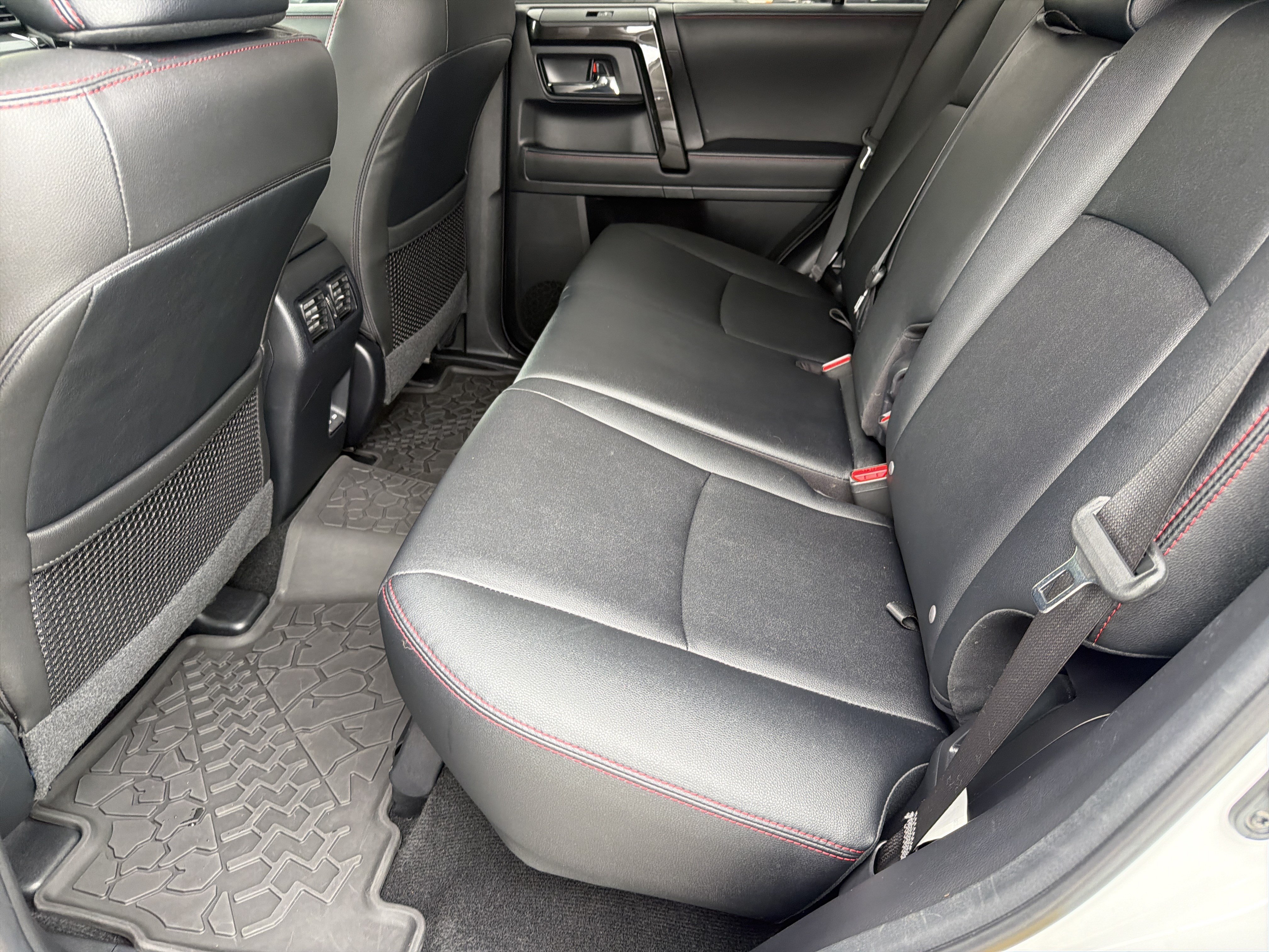 Used 2024 Toyota 4Runner TRD Pro AWD/4WD image 29