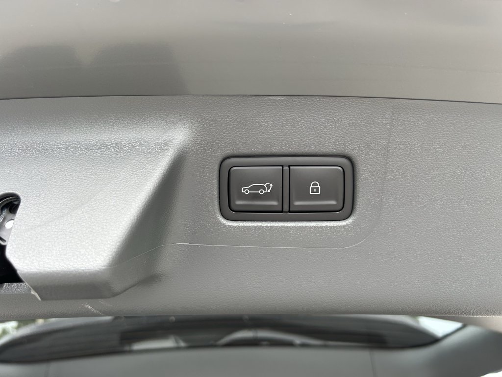 New 2026 Hyundai Santa Fe Limited FWD image 16