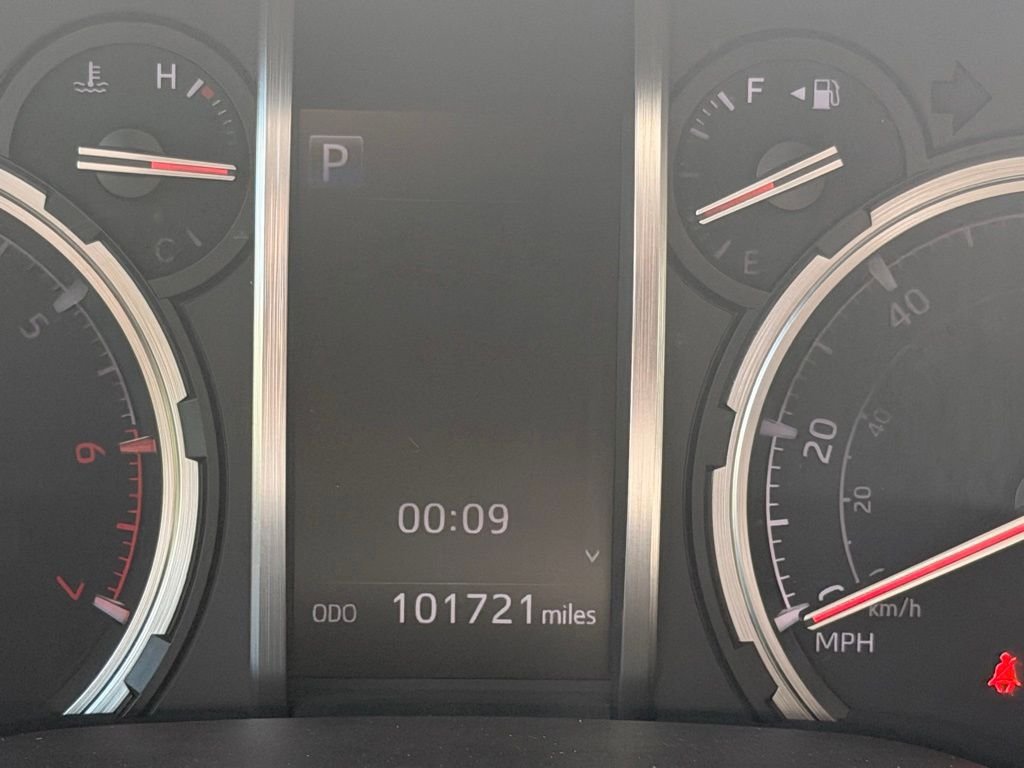 Used 2020 Toyota 4Runner Limited AWD/4WD image 30