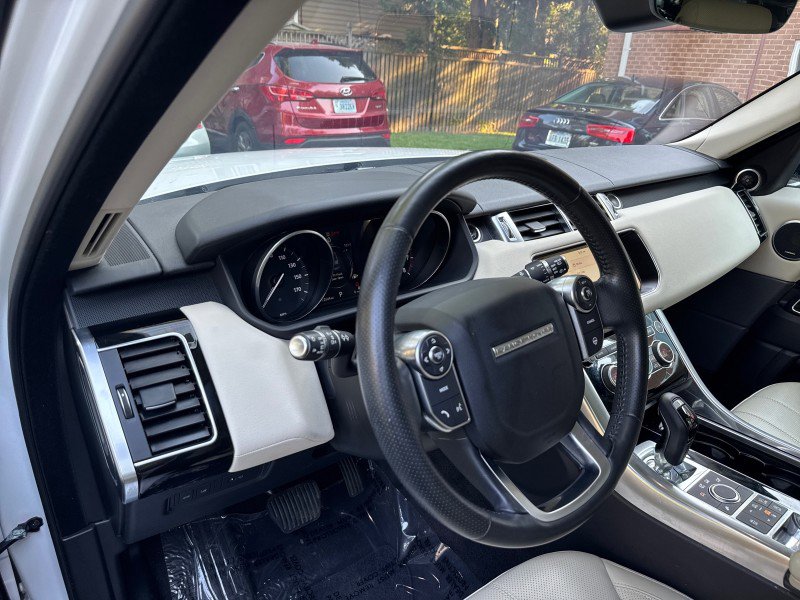 Used 2017 Land Rover Range Rover Sport HSE AWD/4WD image 17