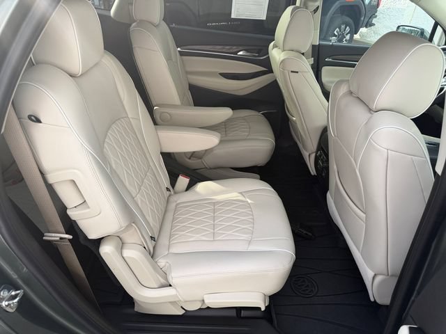 Used 2024 Buick Enclave Avenir w/ Avenir Technology Package AWD/4WD image 16