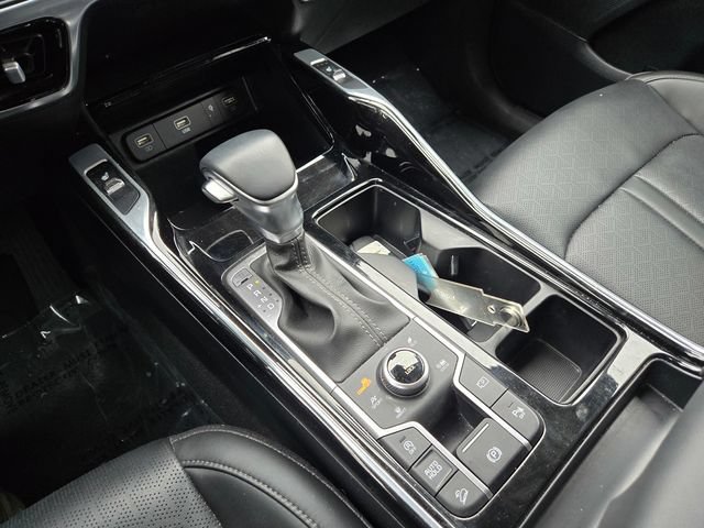 Certified 2023 Kia Sorento SX AWD/4WD image 17