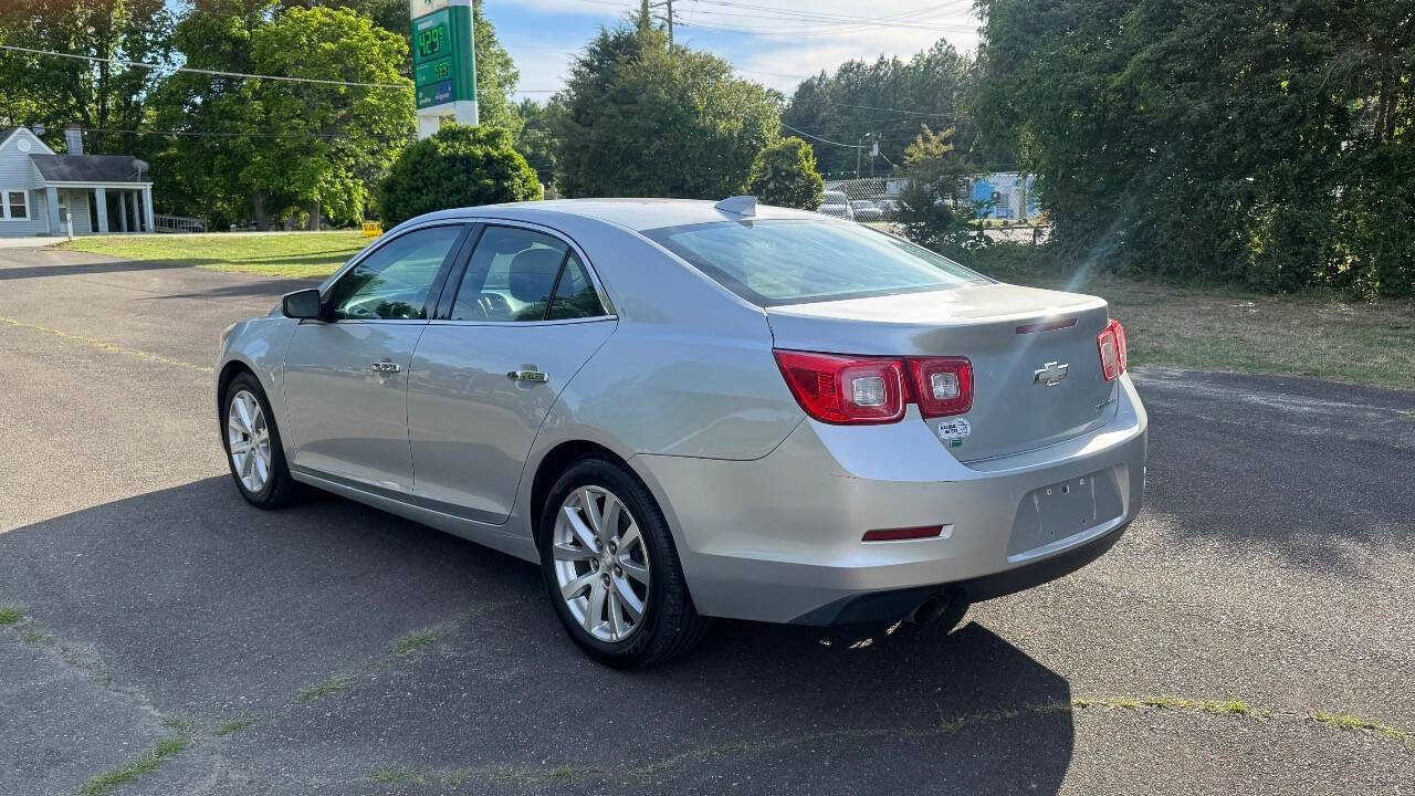 Used 2016 Chevrolet Malibu LTZ FWD image 6