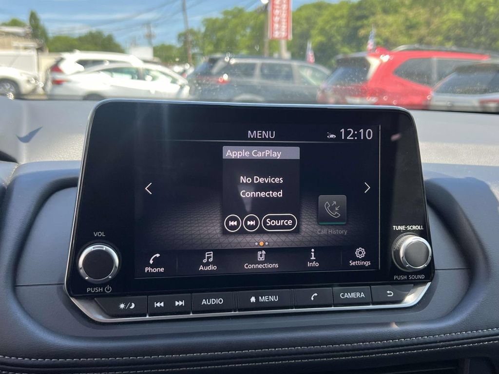 Used 2024 Nissan Rogue SV AWD/4WD image 27